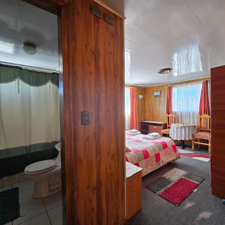 Hotel Bahia - Double Room with Private Bathroom - 2