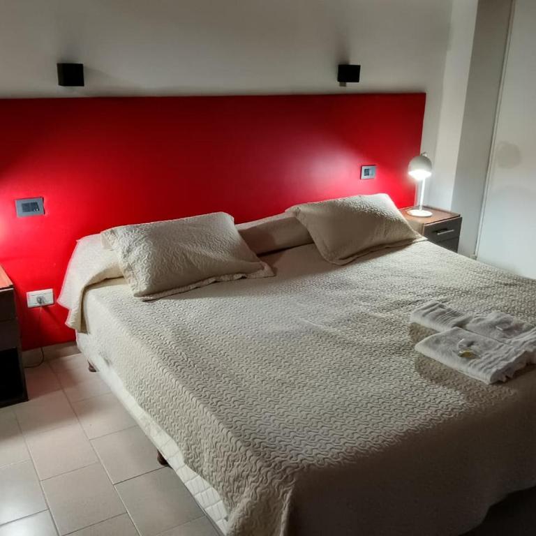 Hotel Cristal - Habitación Superior con cama extragrande - 10