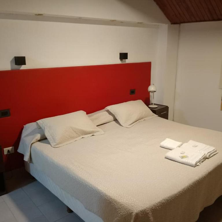 Hotel Cristal - Habitación Superior con cama extragrande - 12
