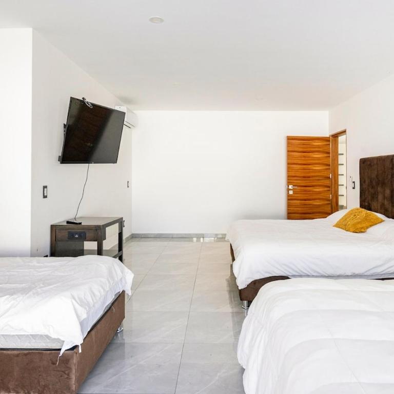 Casa para 16 personas con alberca climatizada - Casa de 4 dormitorios - 61