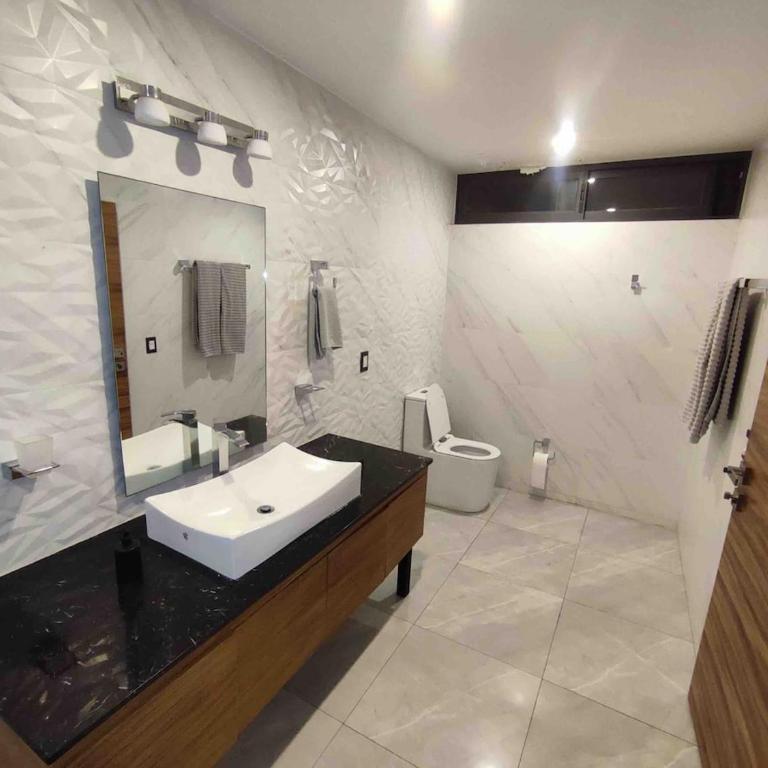 Casa para 16 personas con alberca climatizada - Casa de 4 dormitorios - 70