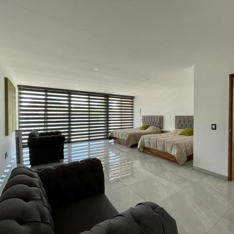Casa para 16 personas con alberca climatizada - Casa de 4 dormitorios - 81