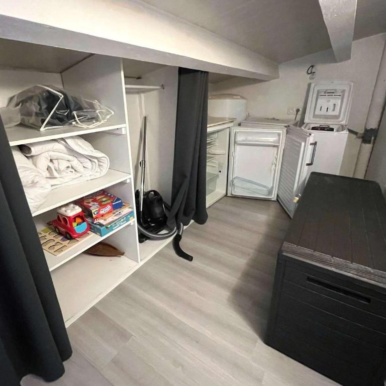 Studio mezzanine climatisé pour 5 avec parking, à 800m de la plage - FR-1-607-238 - Apartment - 12