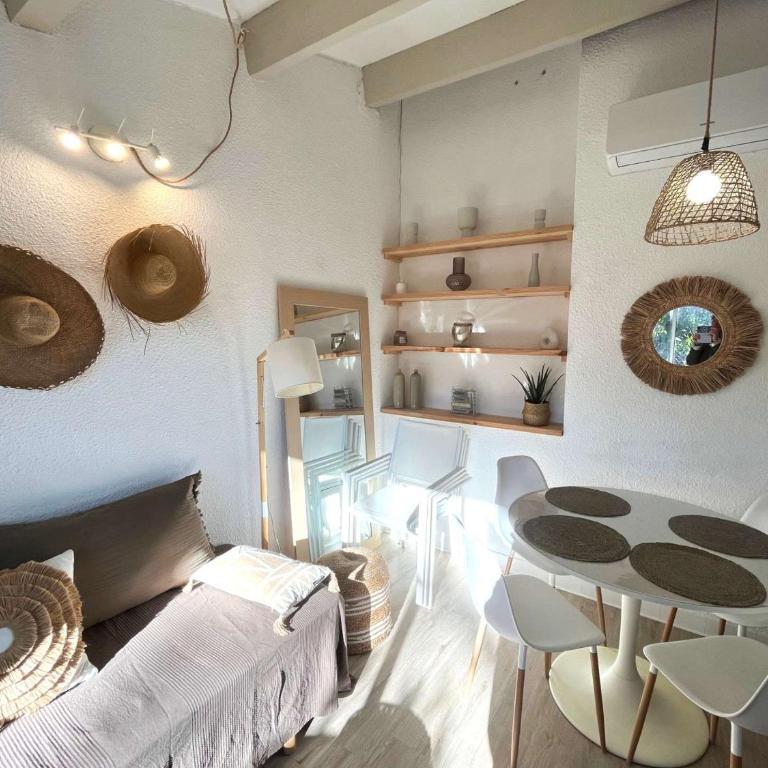 Villa mitoyenne T2 climatisée avec piscine et parking, vue pinède - FR-1-607-237 - Casa - 2