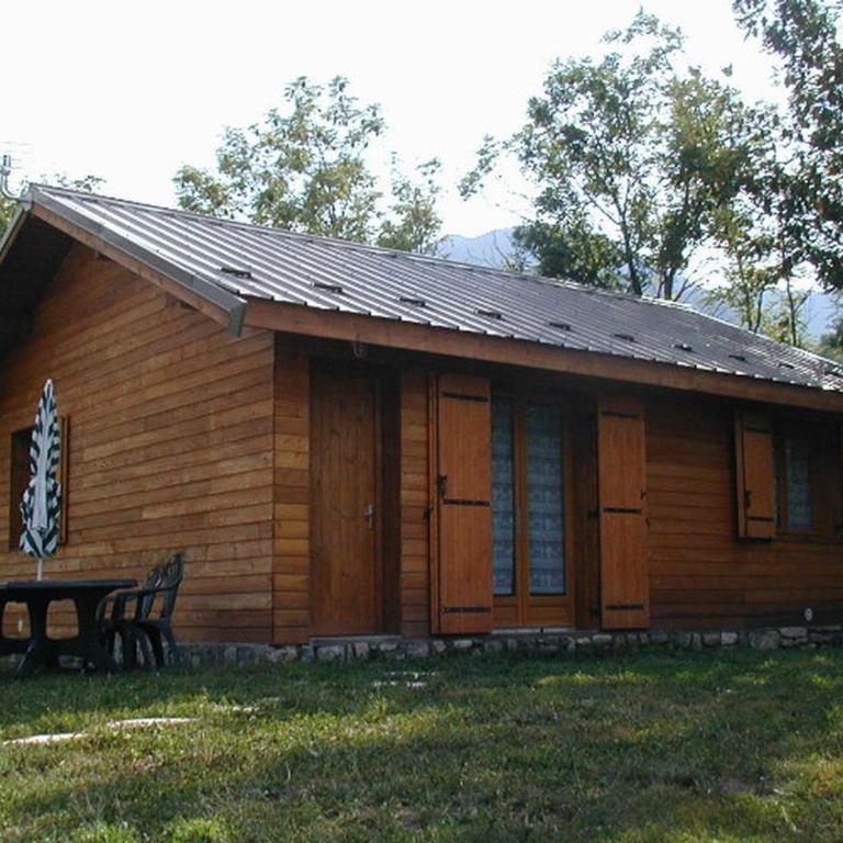 Chalet confortable avec terrasse à Guillestre - API-1-52-1385 - Chalet - 1