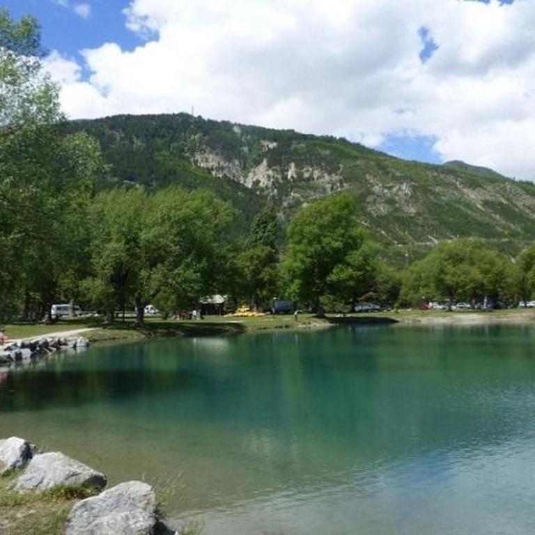 Chalet confortable avec terrasse à Guillestre - API-1-52-1385 - Chalet - 27