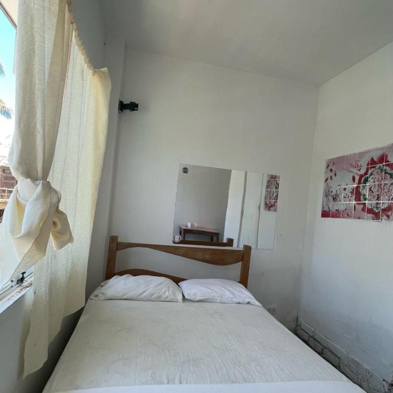 Hostel Angeles del Mar - Deluxe Double or Twin Room - 4