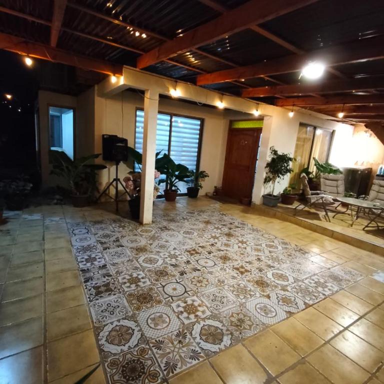 Casona alfalfares - Three-Bedroom House - 1