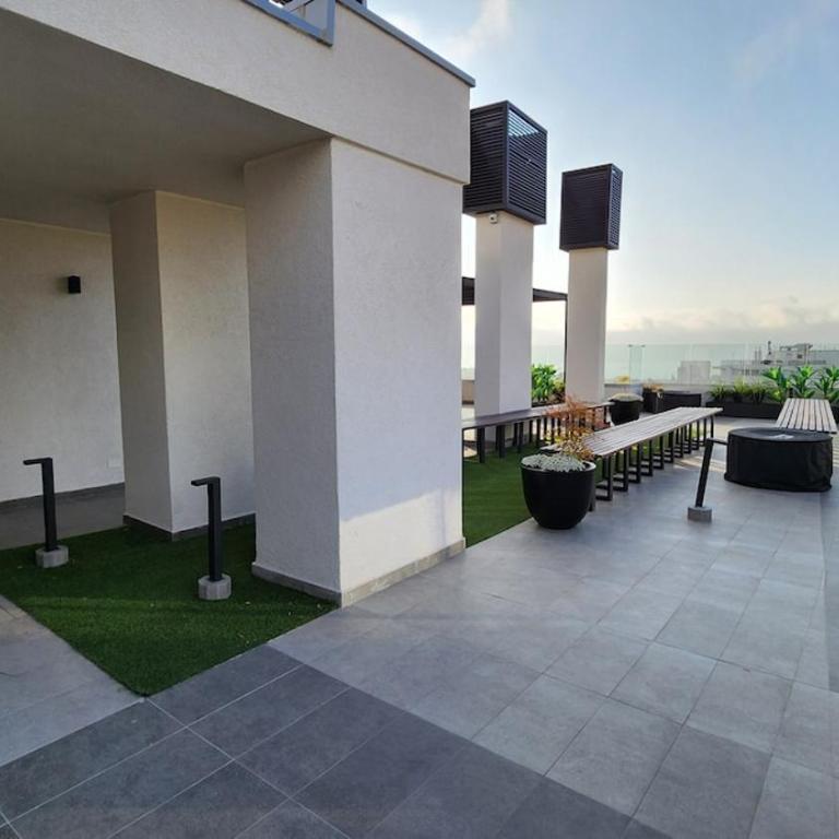 Departamento Familiar con Piscina, Terraza y Estacionamiento - Two-Bedroom Apartment - 56