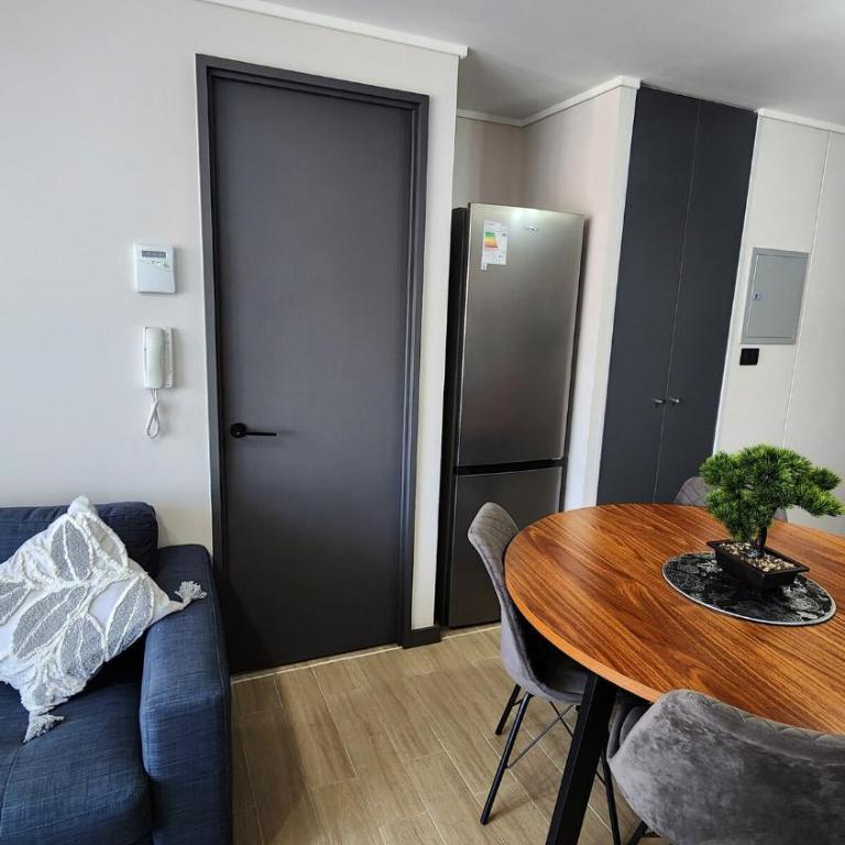 Departamento Familiar con Piscina, Terraza y Estacionamiento - Two-Bedroom Apartment - 83