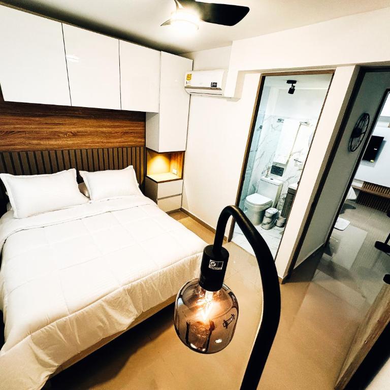 Suite 2106 - Two-Bedroom Apartment - 16