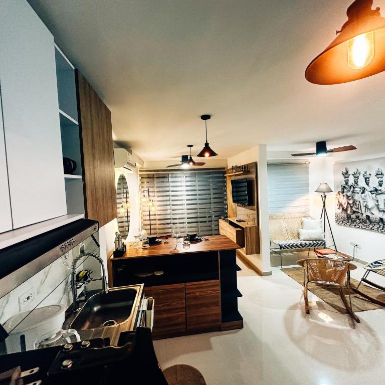 Suite 2106 - Two-Bedroom Apartment - 19