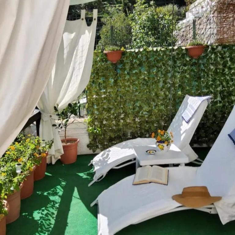 LA VILLA DI ENZO Casa Vacanze con vista mare - Appartamento con 1 Camera da Letto - 5