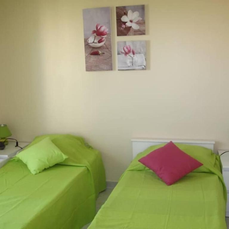 APARTMENT T3 - Private parking - 300 m SEA & BEACH - Two-Bedroom Apartment - 5