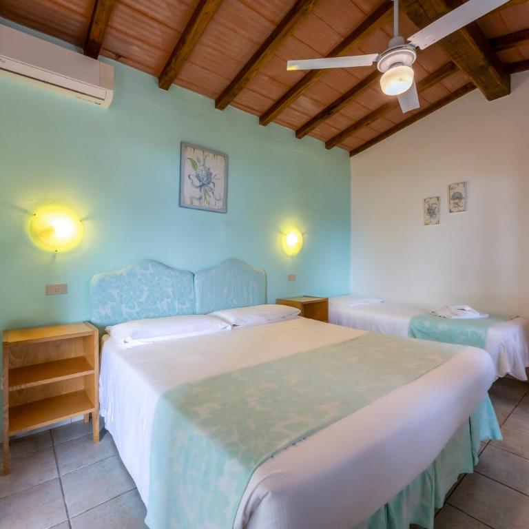 Hotel Paradiso - Camera Matrimoniale con Letto Supplementare, Terrazza e Vista Mare - 1