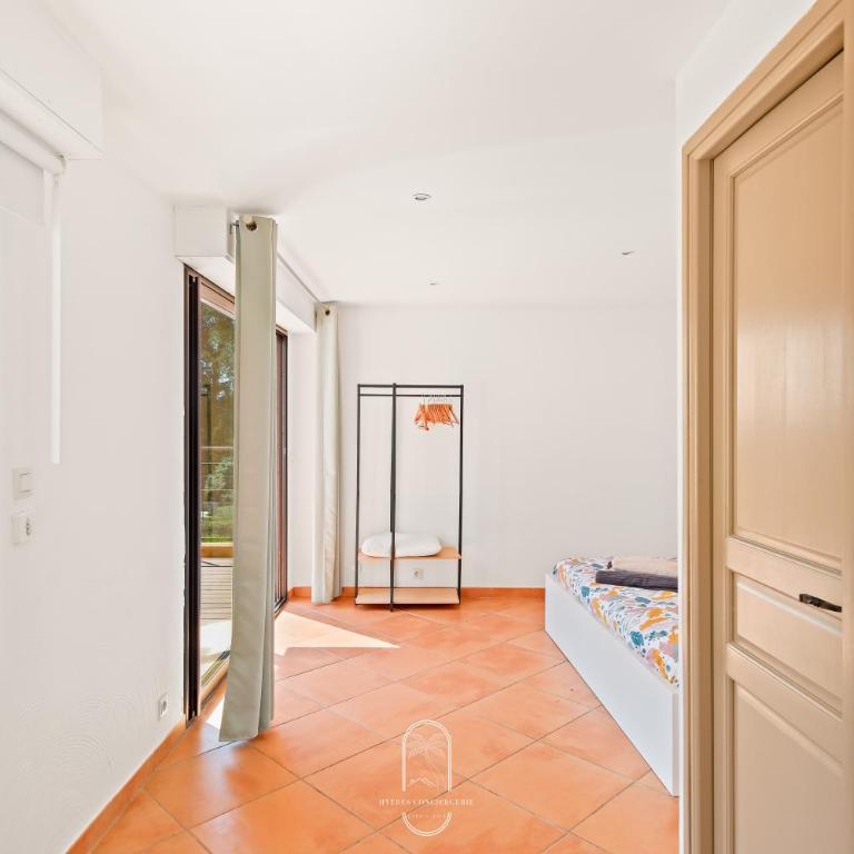 La Californie-piscine Chauffée-Clim Wifi - 12couchages By HC - Villa - 16