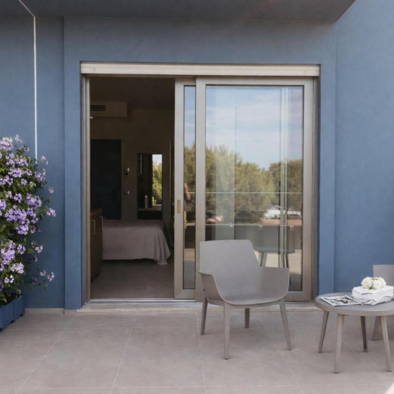 Frontemare Appartamenti e Camere ELISABETTA - Monolocale con Terrazza - 2