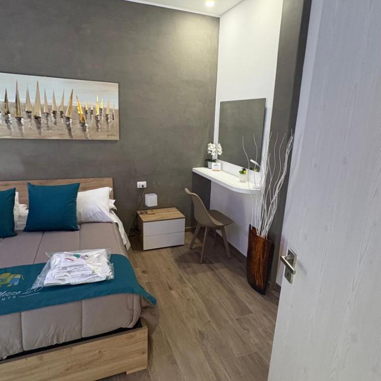 La Via di Mezzo 2 Apartments - Two-Bedroom Apartment with Balcony - 5