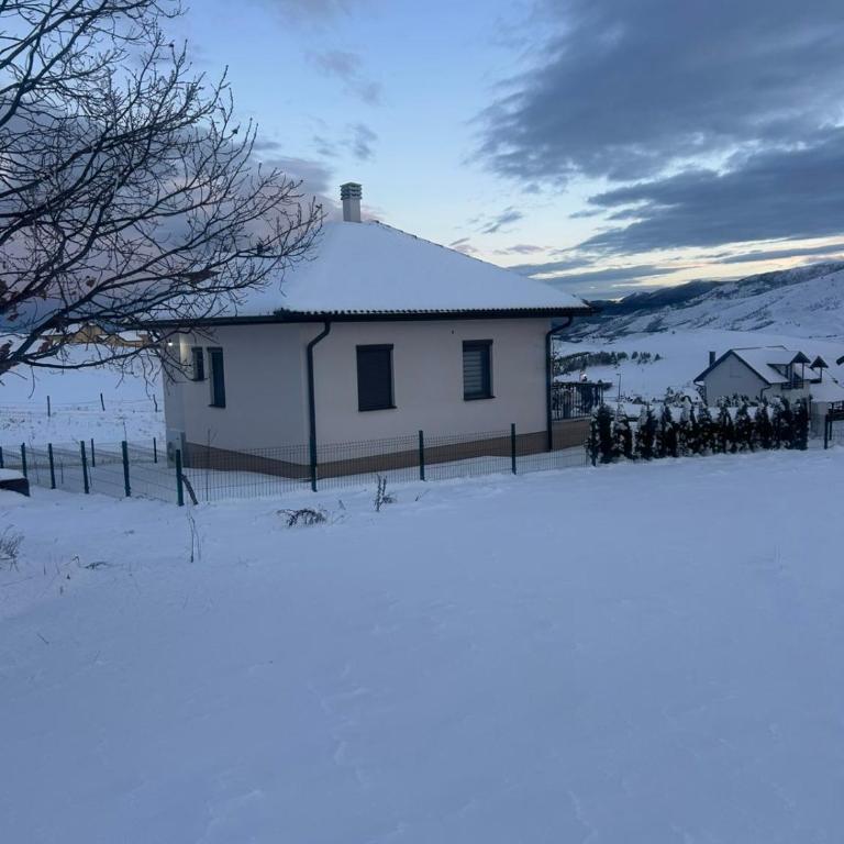 Vikendica Buco Zlatibor - Two-Bedroom House - 21