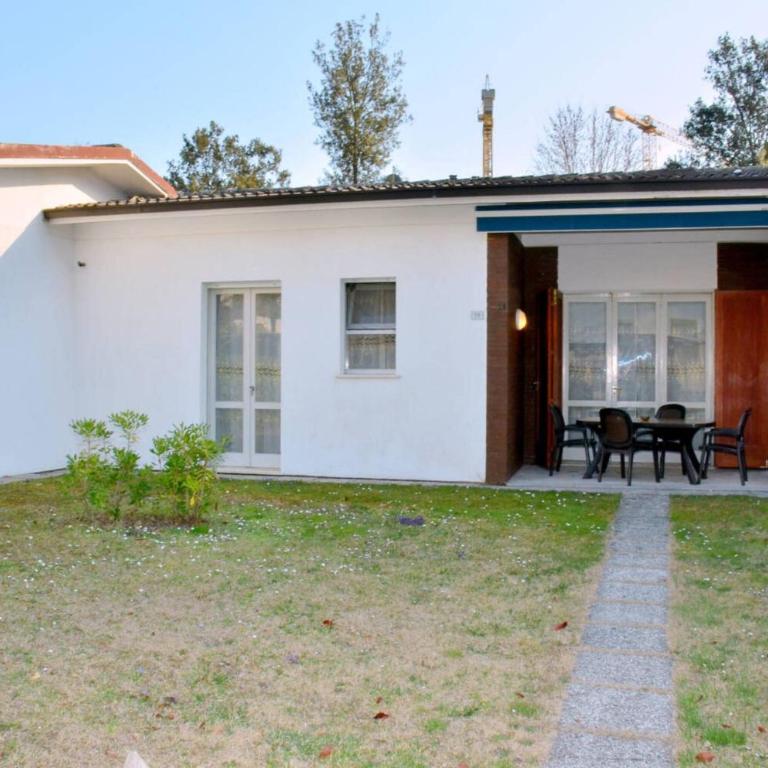 Semi-detached villa with large private garden - Appartamento - 1