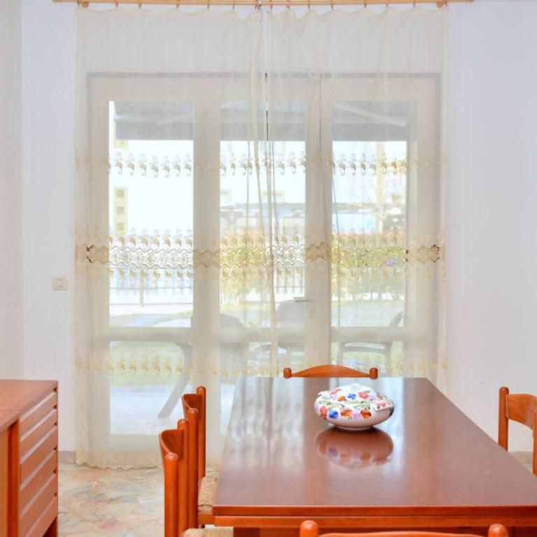 Semi-detached villa with large private garden - Appartamento - 6