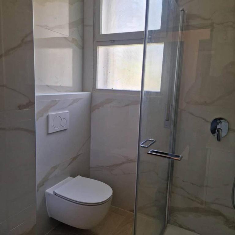 Semi-detached villa with large private garden - Appartamento - 5