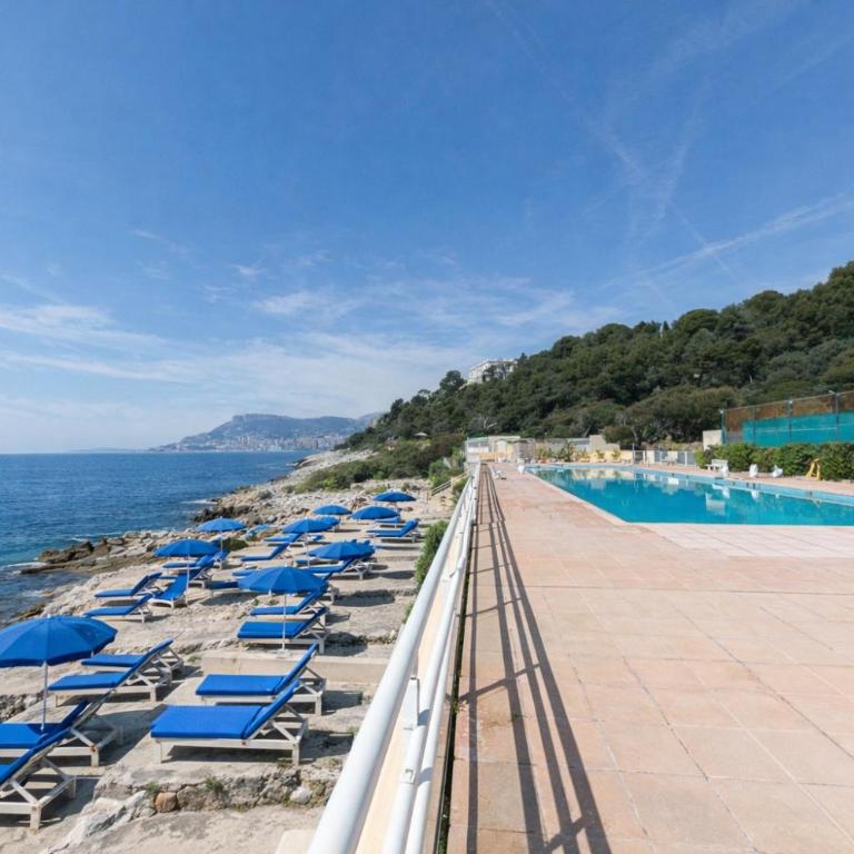 Luxury Historic Suite with Private Beach, Pool & Tennis near Monaco - Appartement 2 Chambres - 4