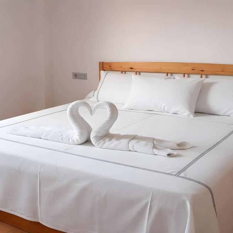 Chalet con Piscina Privada, Jardín y Gran Capacidad 18 personas - Casa de 6 dormitorios - 9
