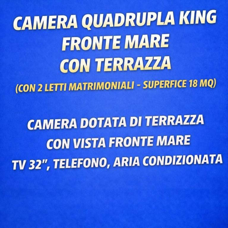 Hotel Cosmopol Cesenatico - Camera Quadrupla con Balcone - 7