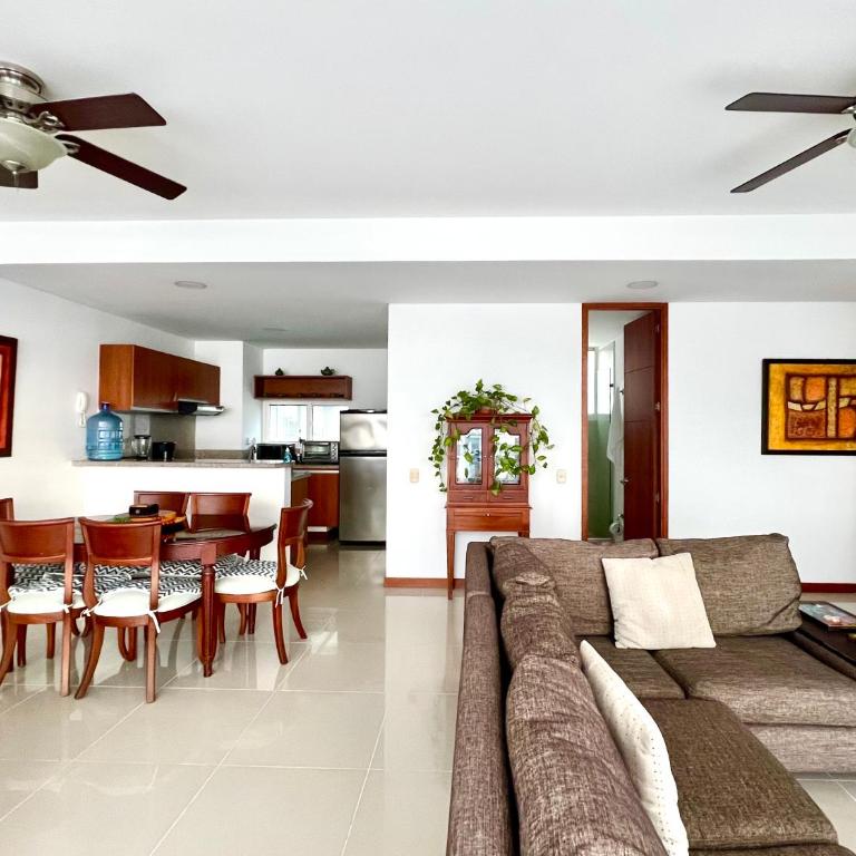 Apartamento con vista al mar - Condominio Zazué - Apartamento con vistas al mar - 8