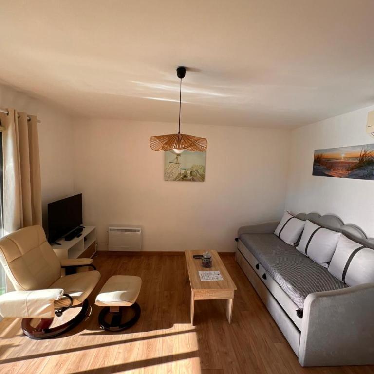 La Terrasse du Liouquet 106 - Piscine et Mer - Apartment with Pool View - 20