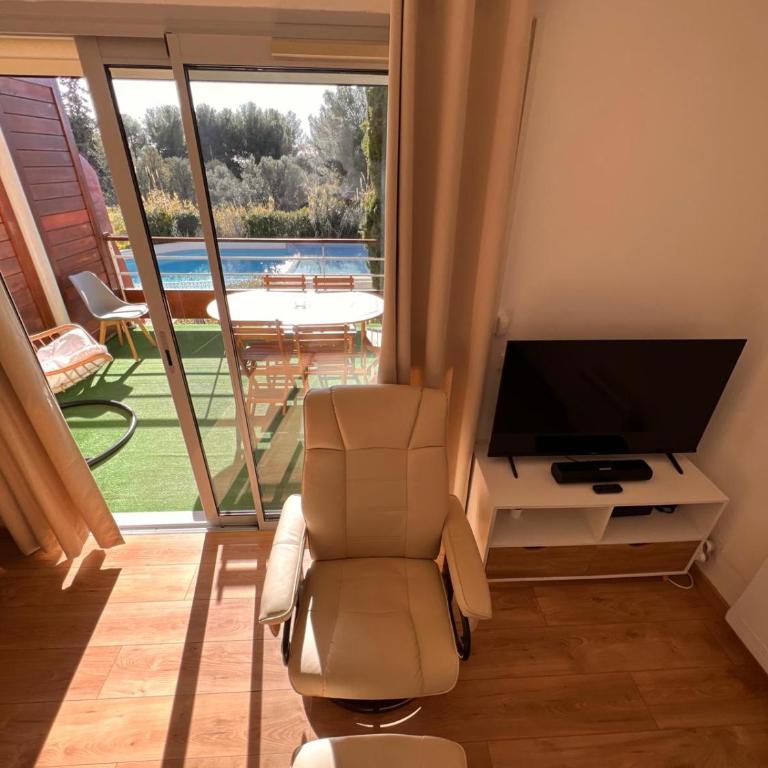 La Terrasse du Liouquet 106 - Piscine et Mer - Apartment with Pool View - 25
