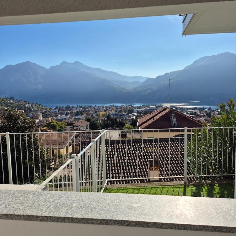 Lake view apartment and private covered parking space- La Terrazza di Jo - Monolocale con Vista Lago - 29