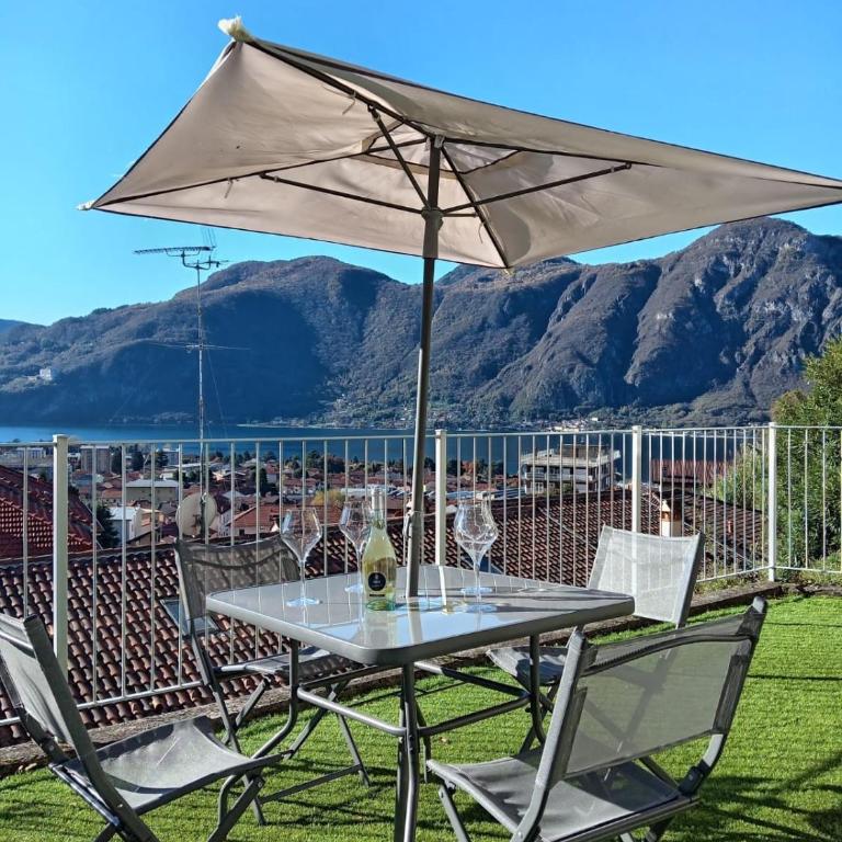Lake view apartment and private covered parking space- La Terrazza di Jo - Monolocale con Vista Lago - 1
