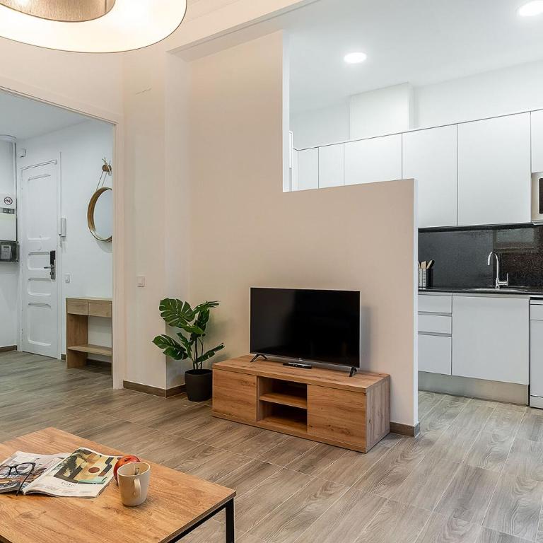 4190 - AB Comte dUrgell P-I - Apartment - 5