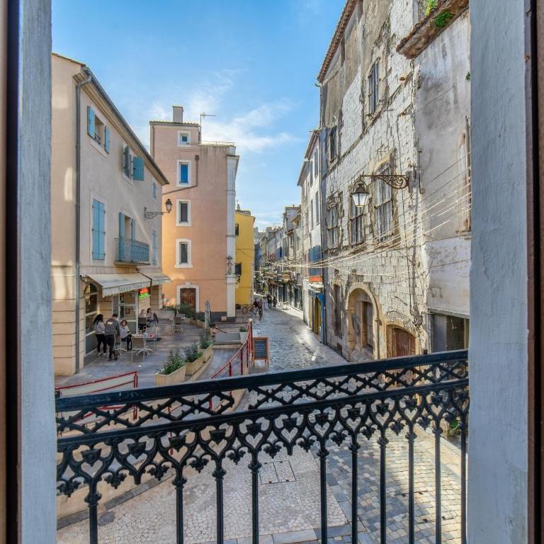 Elegant 2 bedrooms flat - 8mn walk from trainstation - Appartamento con 2 Camere da Letto - 1