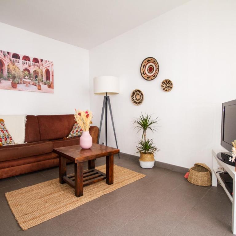 T2 Dernier Étage avec Terrasse à 5 min de la Mer - Appartement 1 Chambre - 1