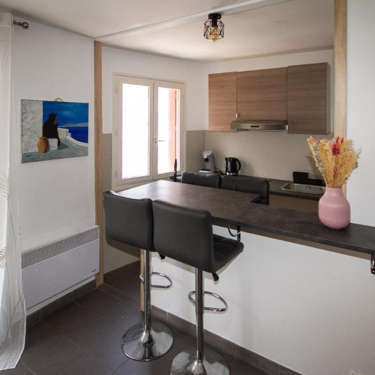 T2 Dernier Étage avec Terrasse à 5 min de la Mer - Appartement 1 Chambre - 6