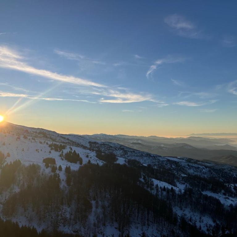 Mountain Paradise Ski In & Out - Vila Golija Kopaonik - Apartman sa 2 Spavaće Sobe i Pogledom na Planinu - 5
