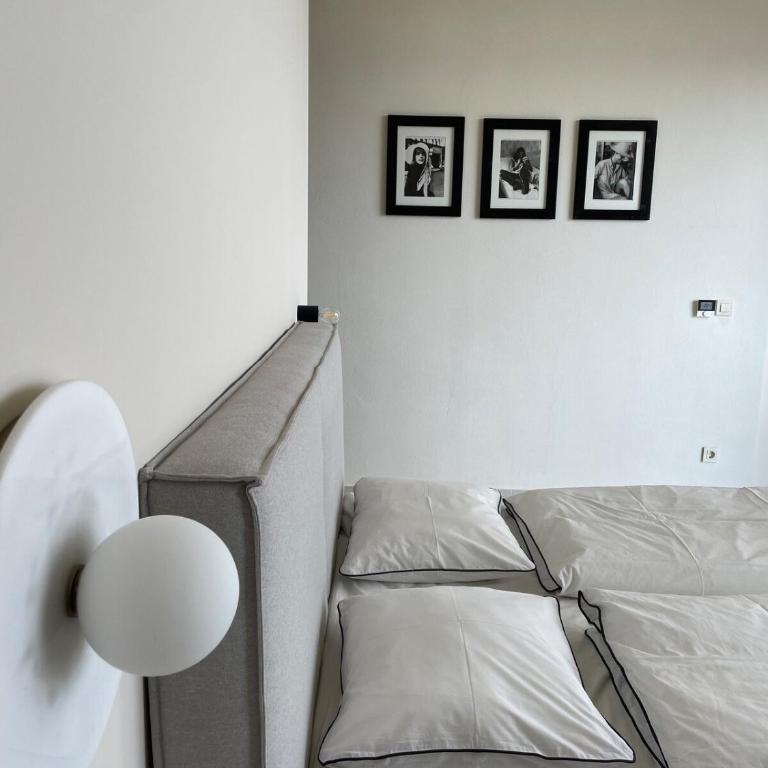 Luxury stone house with infinity pool - Villa - 22