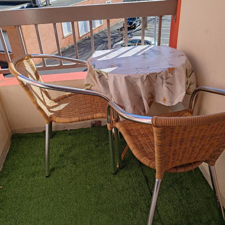 Petit Studio Cosy pour 3 personnes - Appartement 1 Chambre - 4