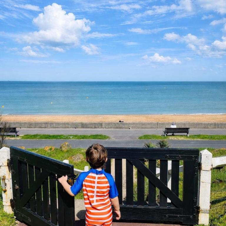 Le Lagon de Léon Escapade à deux en front de mer, avec accès direct et privatif à la plage, sur la Promenade Marcel Proust à Cabourg - Studio - 3