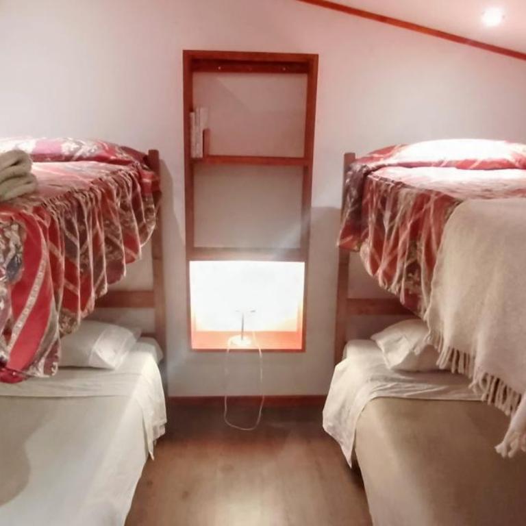 MONTE COLIBRÍ refugio de montaña - 4-Bed Mixed Dormitory Room - 1