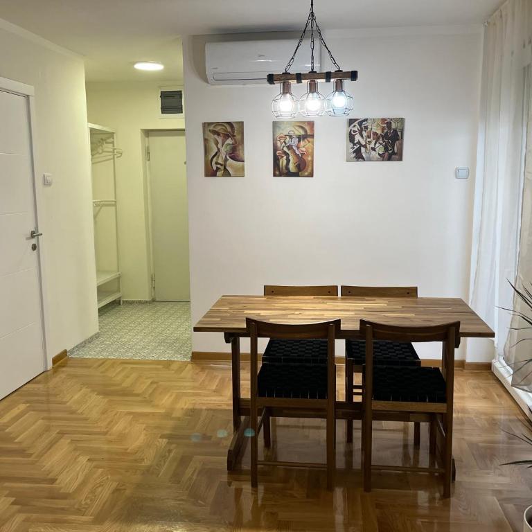 Mila - Two-Bedroom Apartment - 1