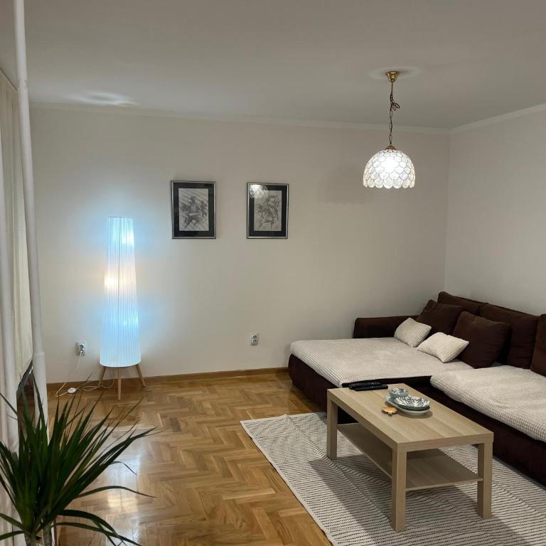 Mila - Two-Bedroom Apartment - 20