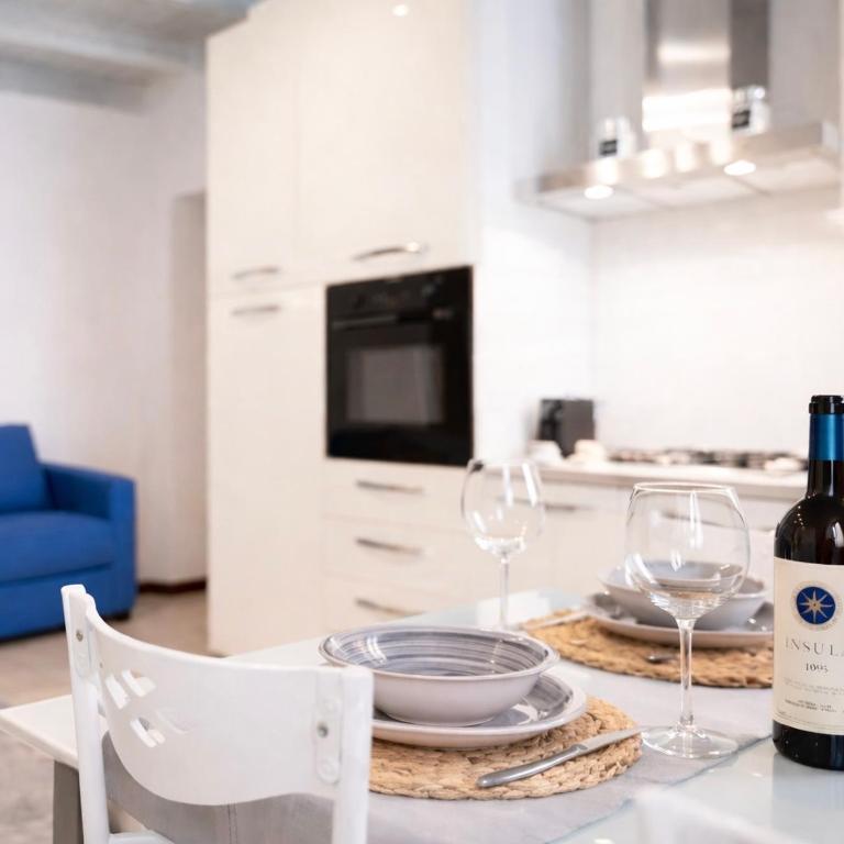 Astra-Timeless Elegance in Como City Center - Appartamento con 2 Camere da Letto - 4