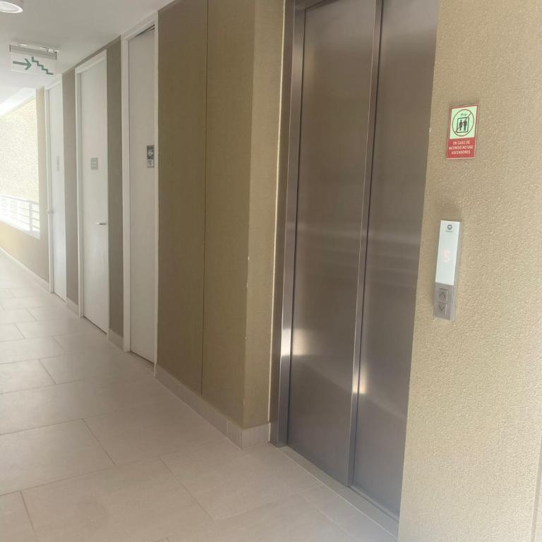 Lujoso Depto Lagunamar Litoral Central - Two-Bedroom Apartment - 14