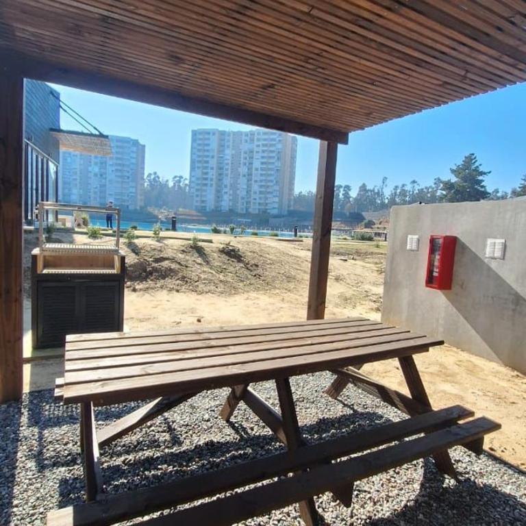 Lujoso Depto Lagunamar Litoral Central - Two-Bedroom Apartment - 21