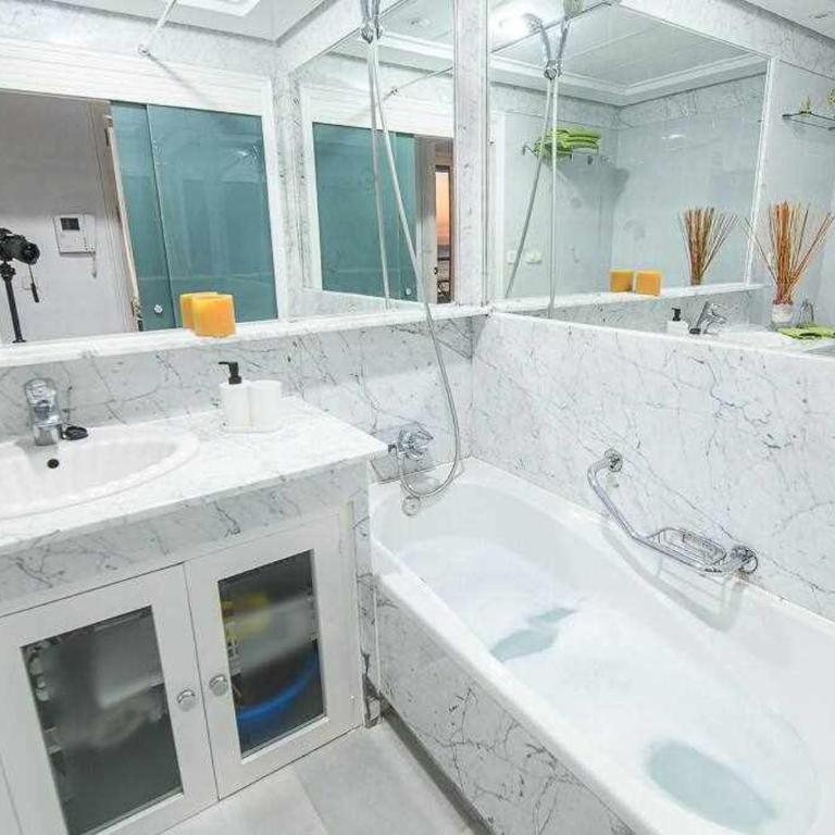 Preciado apartamento con vistas frontales al mar - Apartamento de 1 dormitorio - 10