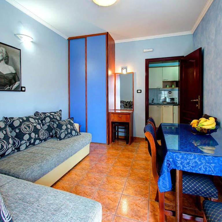 Vila Koral - One-Bedroom Apartment - 17